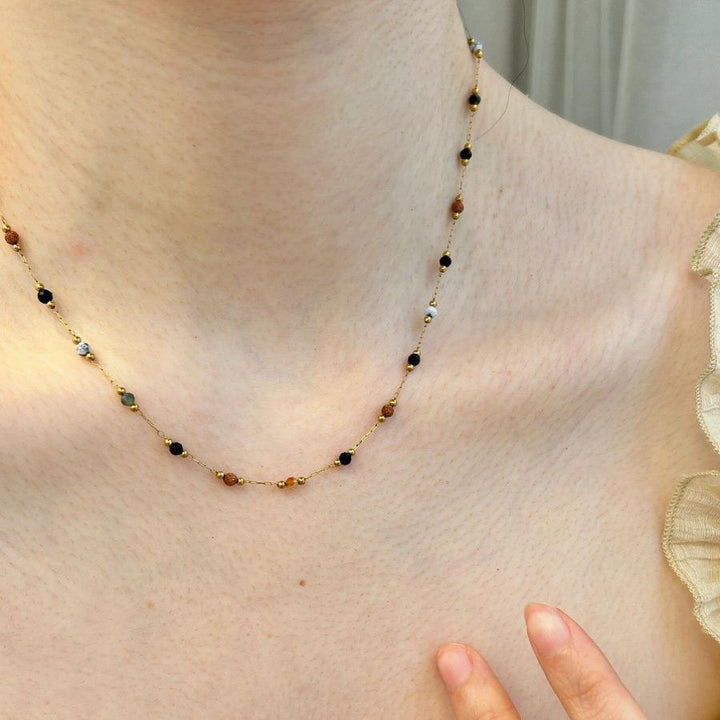 Elegante Perlenkette Karnz