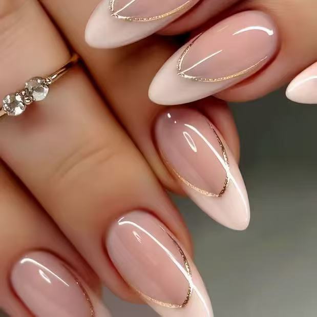 Elegante französische Spitzen Nagelverstärkungen Karnz 1789915352