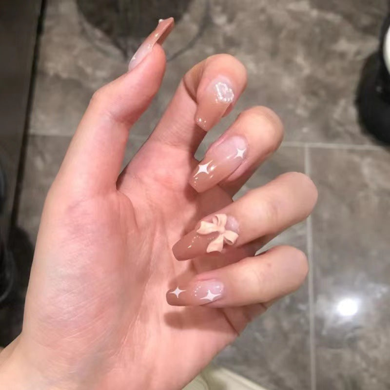 Exquisite 3D Nagelkunst Karnz
