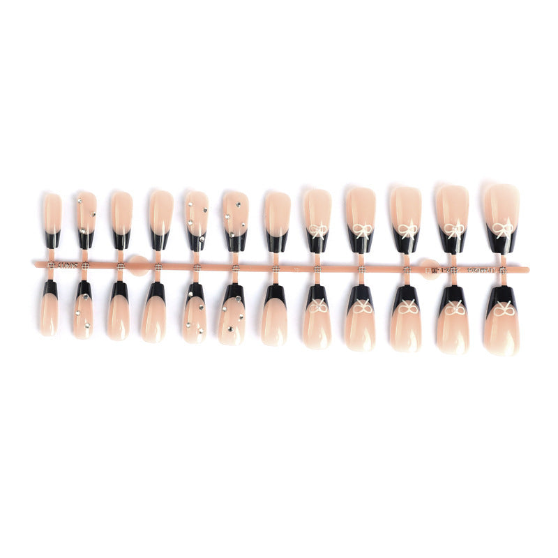 Press-On Nail Set Karnz