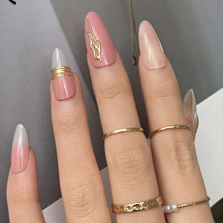 Elegante Gradient Press-On Nägel Karnz