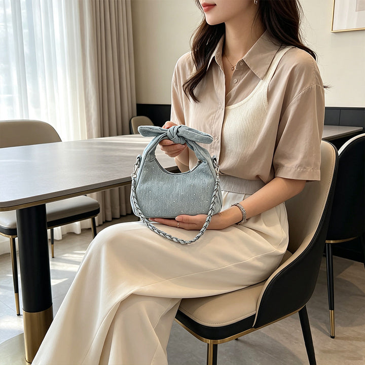 Stylische Handtasche mit Schleifenverzierung Karnz