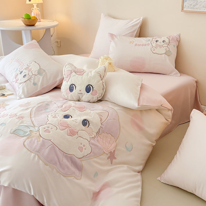 Mädchen-Bettwäschegarnitur im Kawaii‑Look mit Samt‑Applikation und bestickten Katzenmotiven