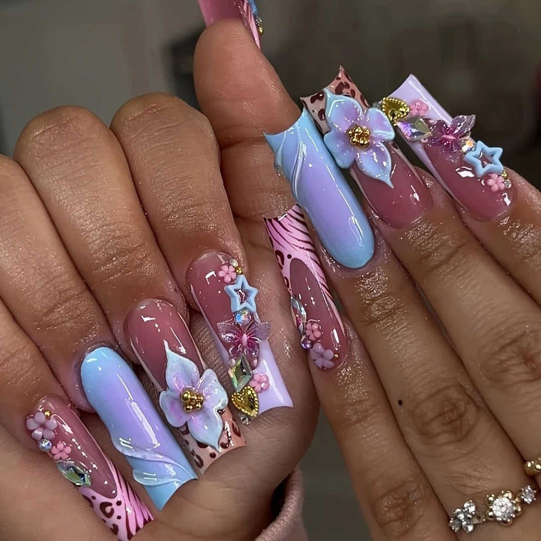 Dekorative Lange Nagelkunst Verbesserungen Karnz
