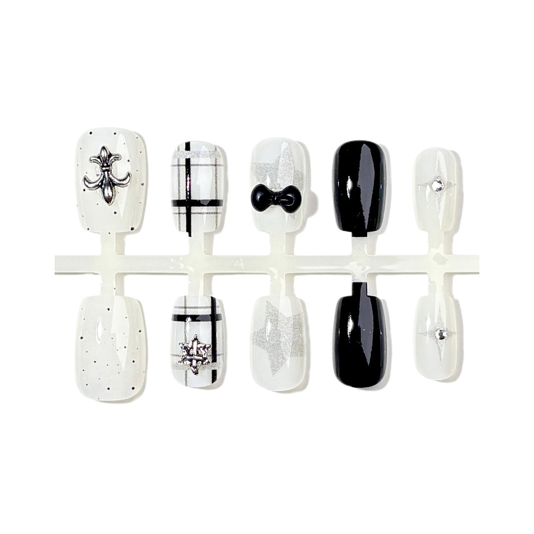 Chic dekorative Press-On Nagelset
