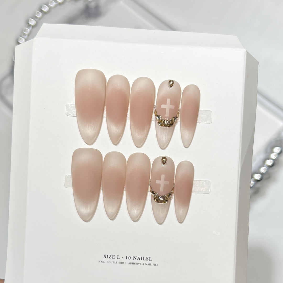 Elegantes Stiletto Press-On-Nagelkunst-Set mit Kristallakzenten Karnz