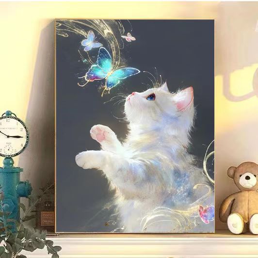 Verzaubernder Katzen- und Schmetterlings-Kunstdruck Karnz