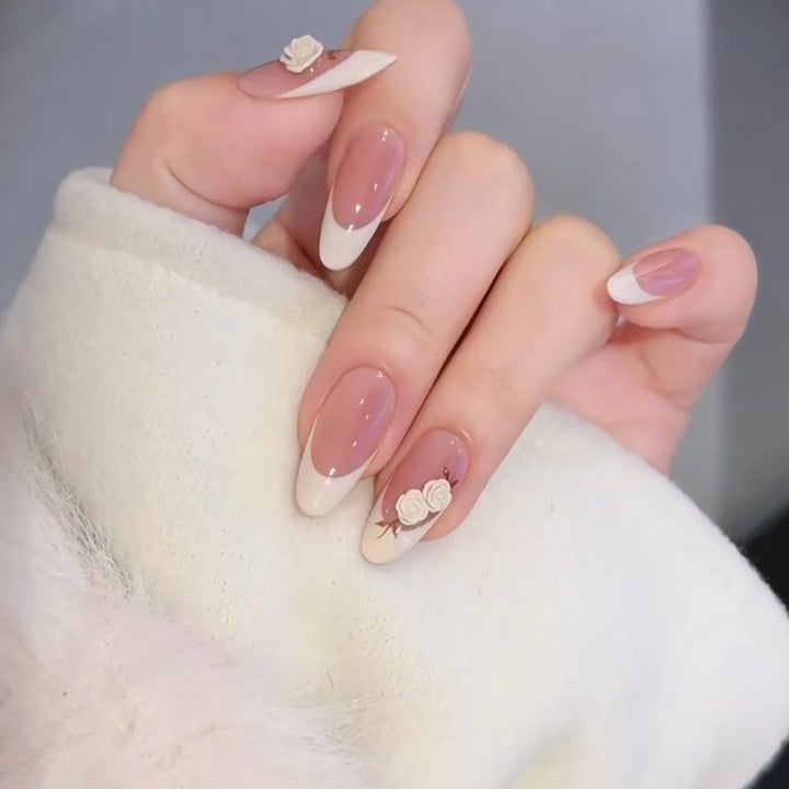 Elegante französische Tipp dekorative Nagelverlängerungen 1790864885