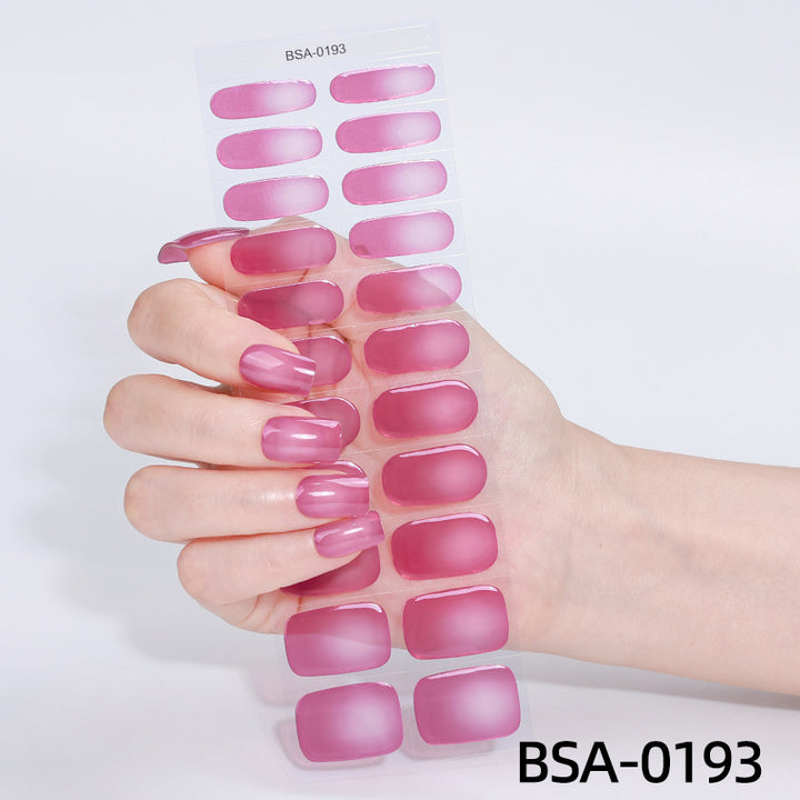 Dekorative florale Nagelauflagen