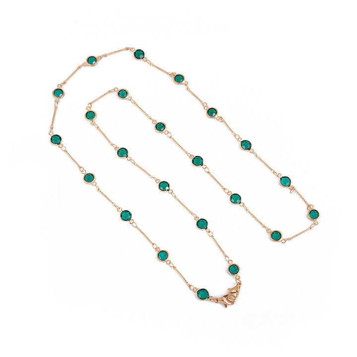 Elegante Schmuckhalterkette mit Onyx-Perlen Karnz