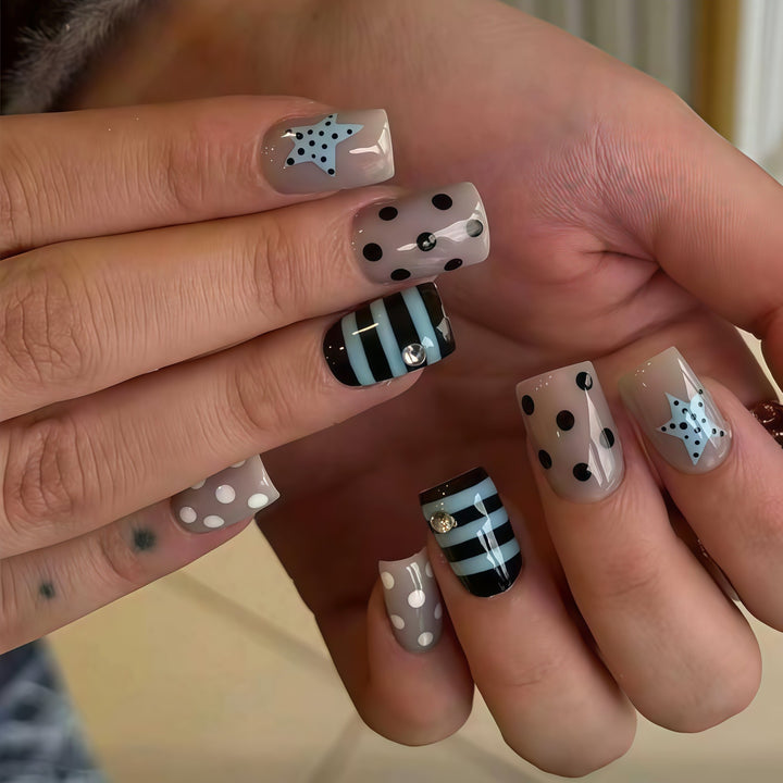 Creative Nail Art Design Kit Karnz