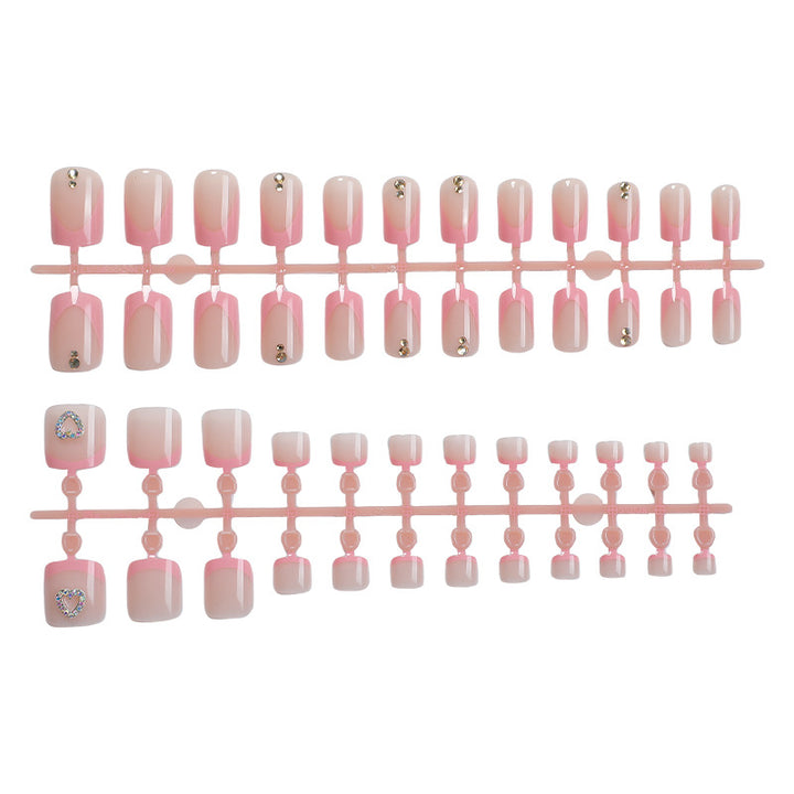Premium dekoratives Press-On-Nagelset mit einzigartigen Verzierungen Karnz