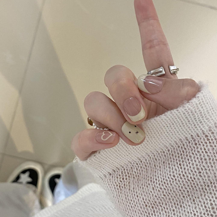 Kunstnagelset mit Kreativem Tier- und Herzdesign Karnz