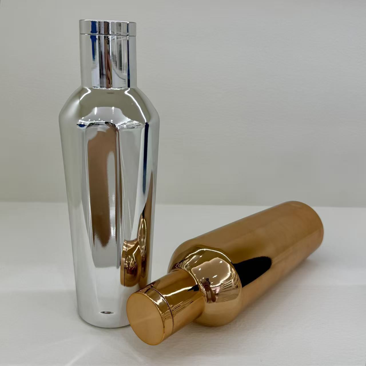 Damen elegante doppelwandige Isolier-Trinkflasche aus Edelstahl Karnz