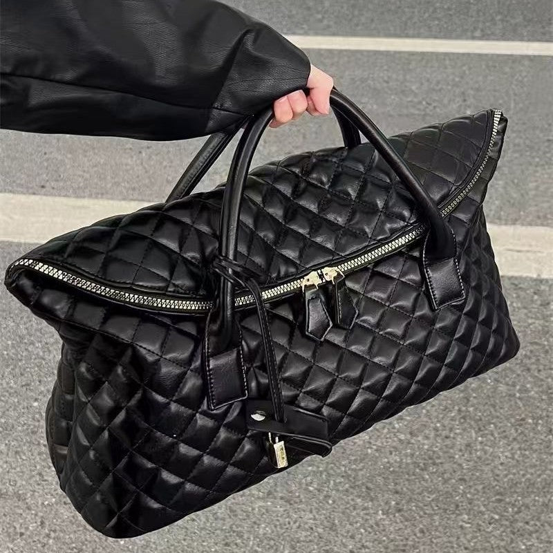 Stylische und Praktische Reisetasche Karnz