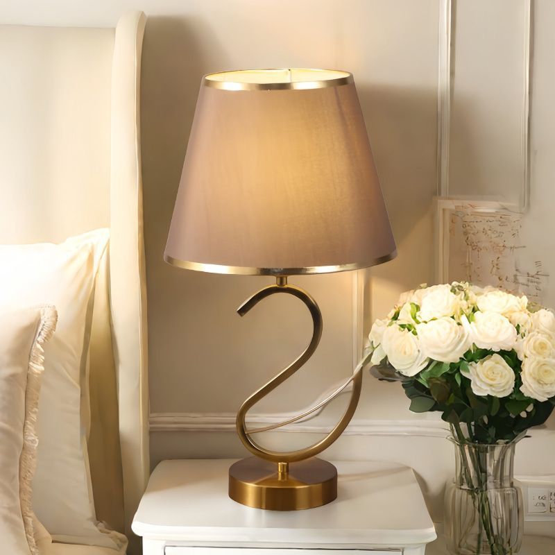 Swirl Design Tischlampe