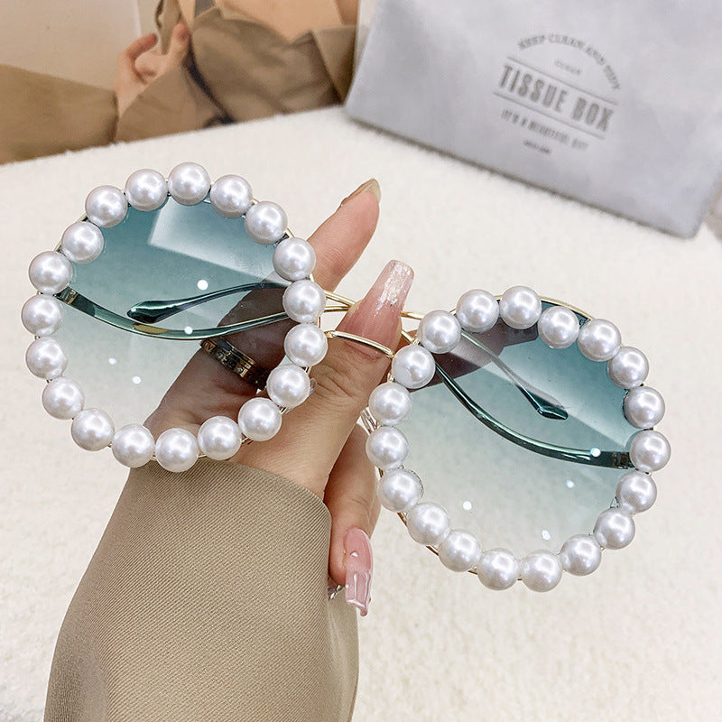 Damen elegante oversized Sonnenbrille mit stilvollem transparentem Rahmen Karnz