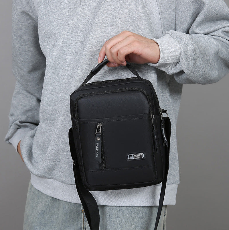 Vielseitige Multi-Taschen Umhängetasche Karnz
