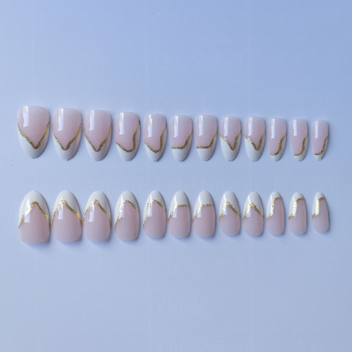 Elegante Stiletto Nagelkunst