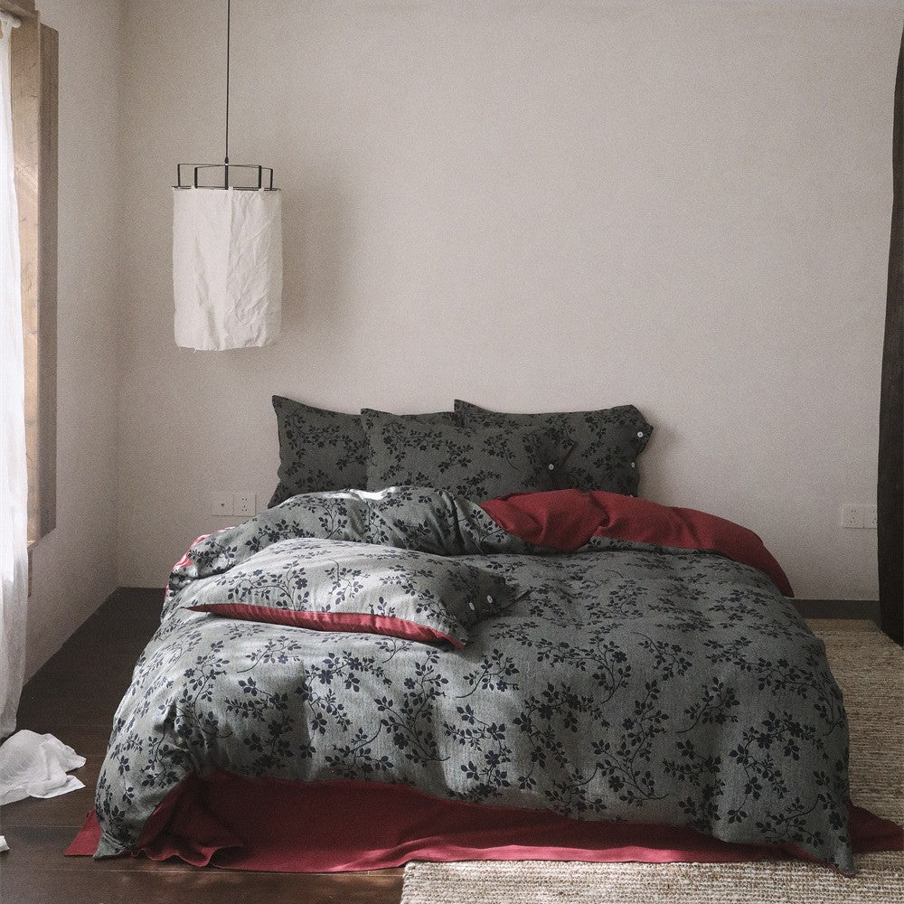 Wendbares Premium-Bettbezug-Set aus Baumwollsatin mit botanischem Allover-Print und kontrastierter Rückseite