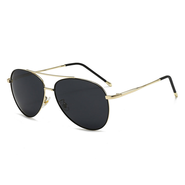 Stylische Aviator-Sonnenbrillen