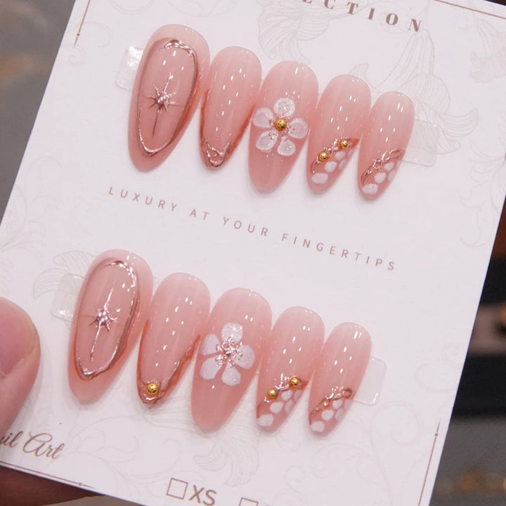 Floral Accent Press-On Nail Set
