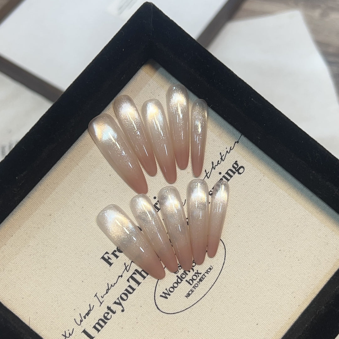 Stiletto Press-On Nail Set mit Glitterfinish Karnz