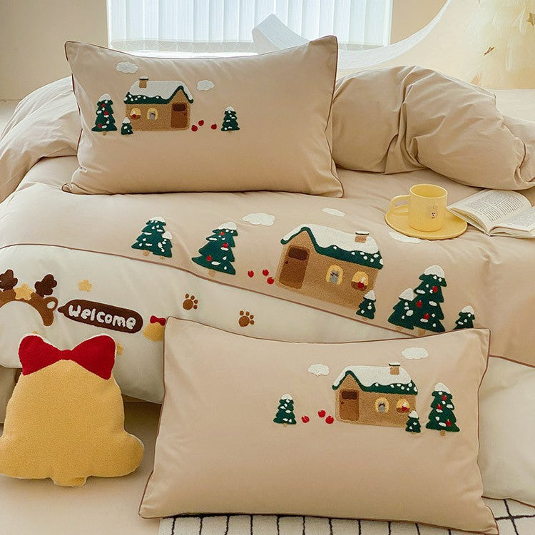 Kuscheliges Bettwäsche-Set mit bestickten Winterhaus- und Tannenbaum-Motiven