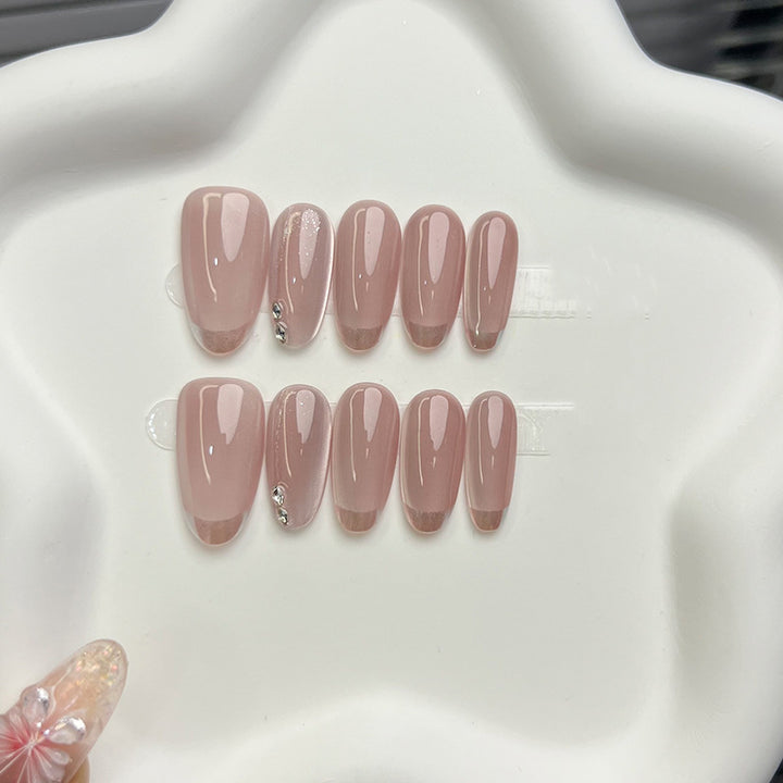 Luxuriöses Press-On-Nagelspitzen-Set