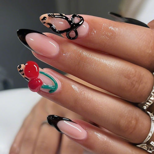 Kreatives Nagelkunst Press-On Set mit Schleifen- und Kirschdesigns Karnz