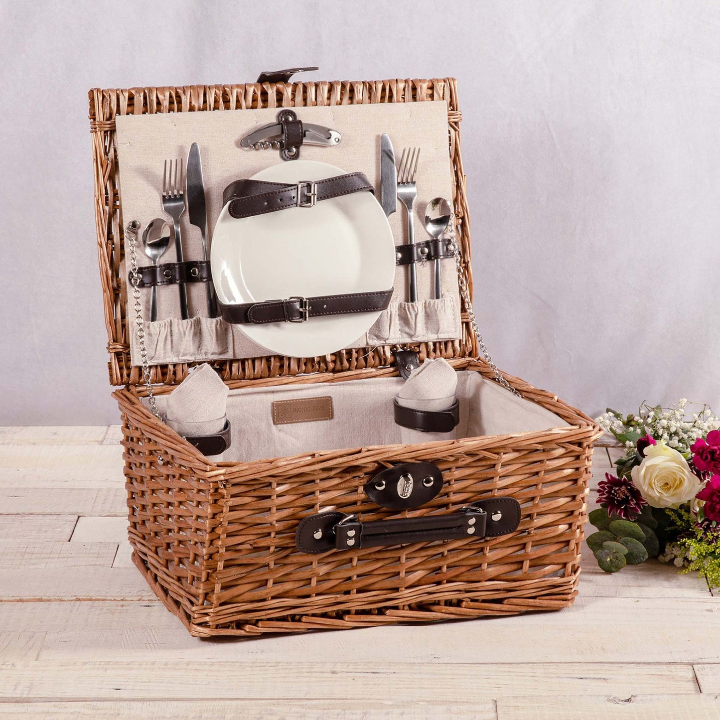 Damen Picknickkorb mit integriertem Geschirrset und stilvollen Details Karnz