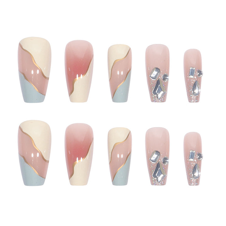 Elegante Stiletto Press-On Nail Art mit geometrischem Design Karnz