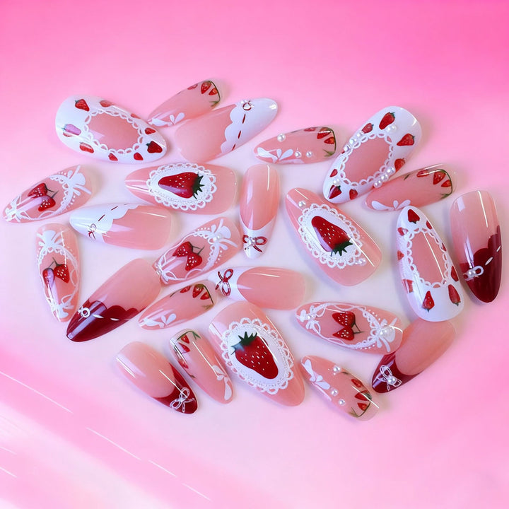 Kreative Erdbeer Nagelkunst Verbesserungen Karnz