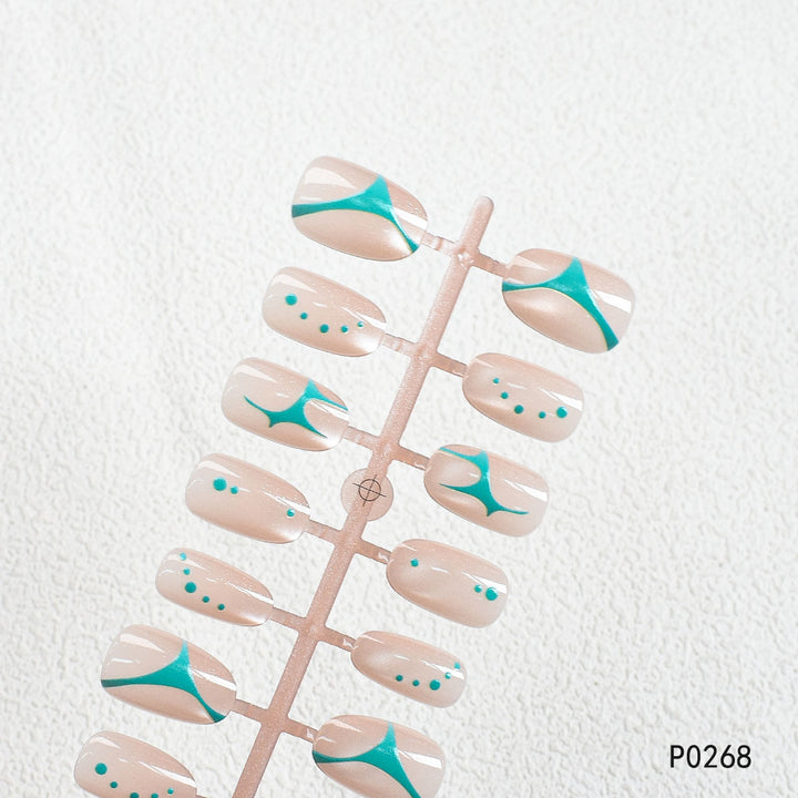 Press-On Nail Art Karnz