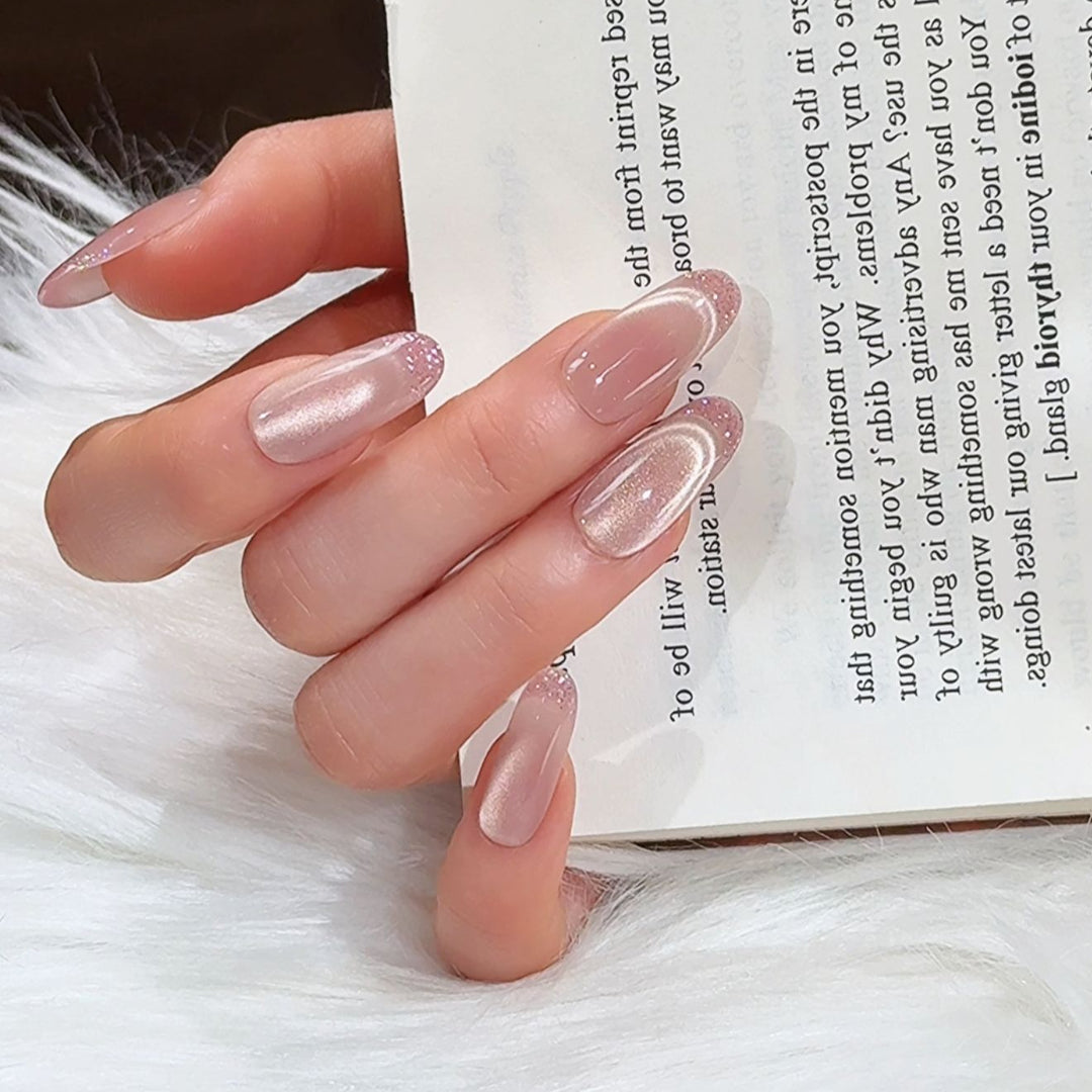 Elegante Gradient Press-On Nägel Karnz