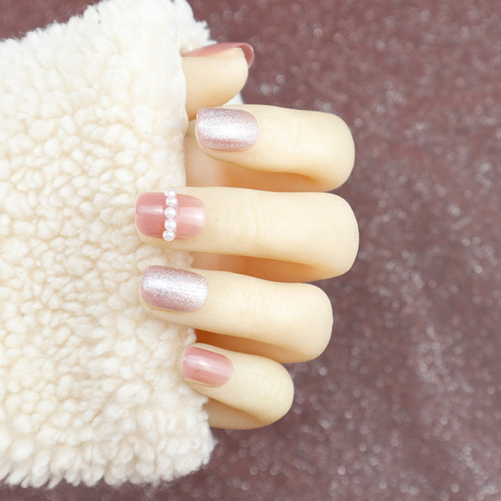 Luxus Press-On Nagelset mit Perlen- und Glitzerakzenten Karnz
