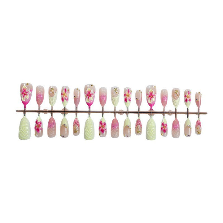 Kunstnagelset mit floralen 3D-Designs Karnz