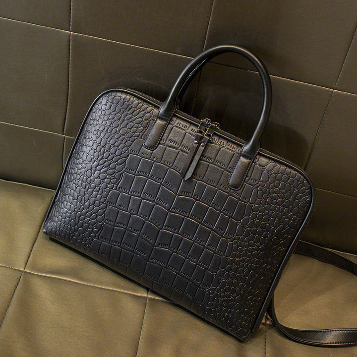 Elegante Laptop-Tasche Im Luxuriösen Krokodil-Look Karnz