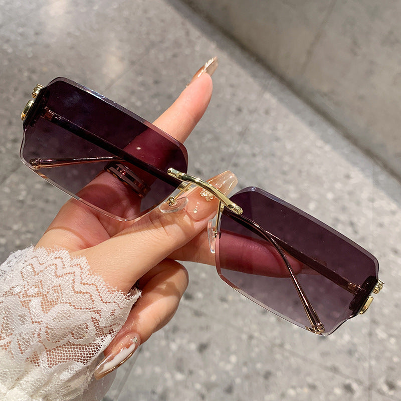 Damen elegante quadratische Sonnenbrille mit stilvollem Schildkrötenmuster und UV-Schutz Karnz