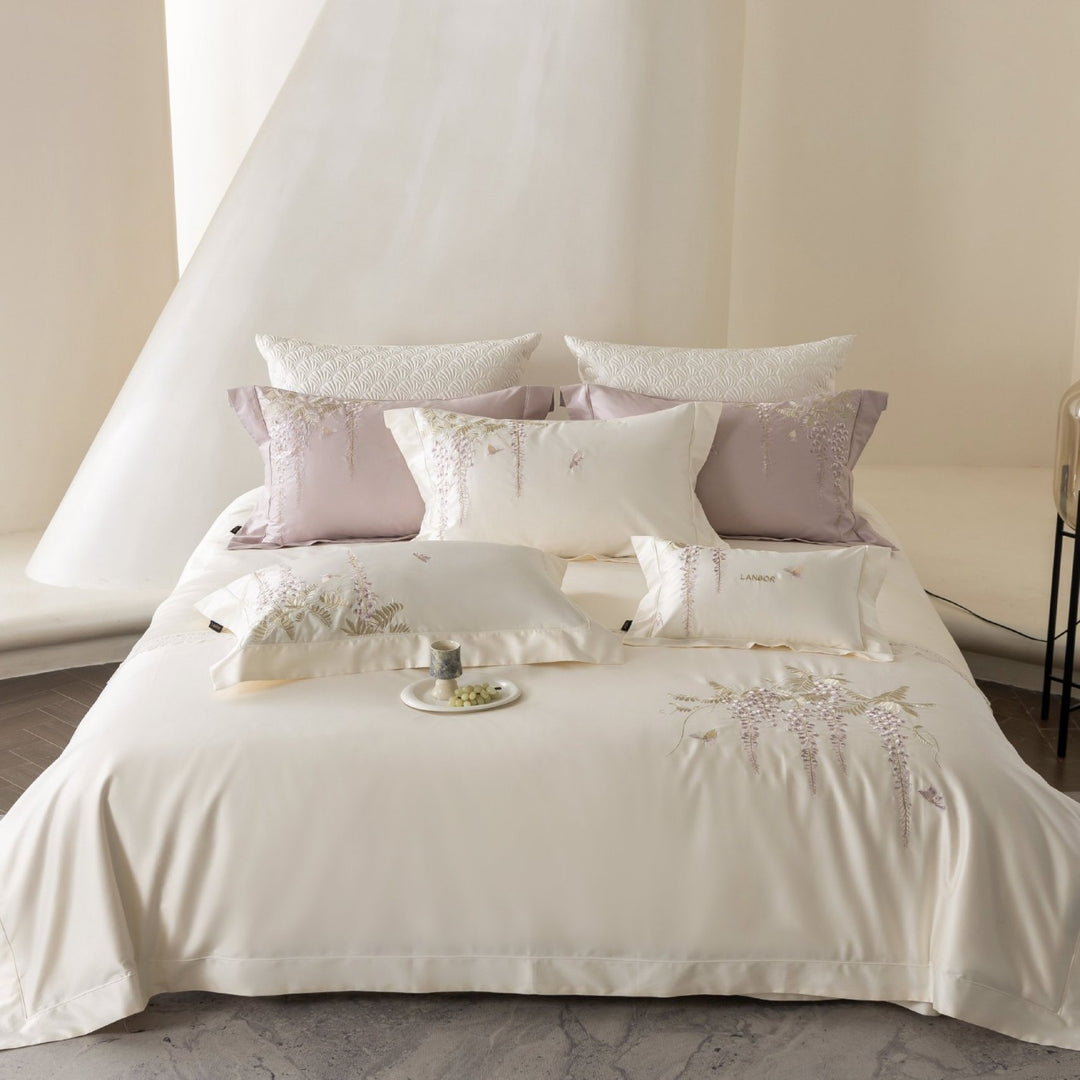 Luxe Satin-Feel Koi Bestickte Bettbezug Set