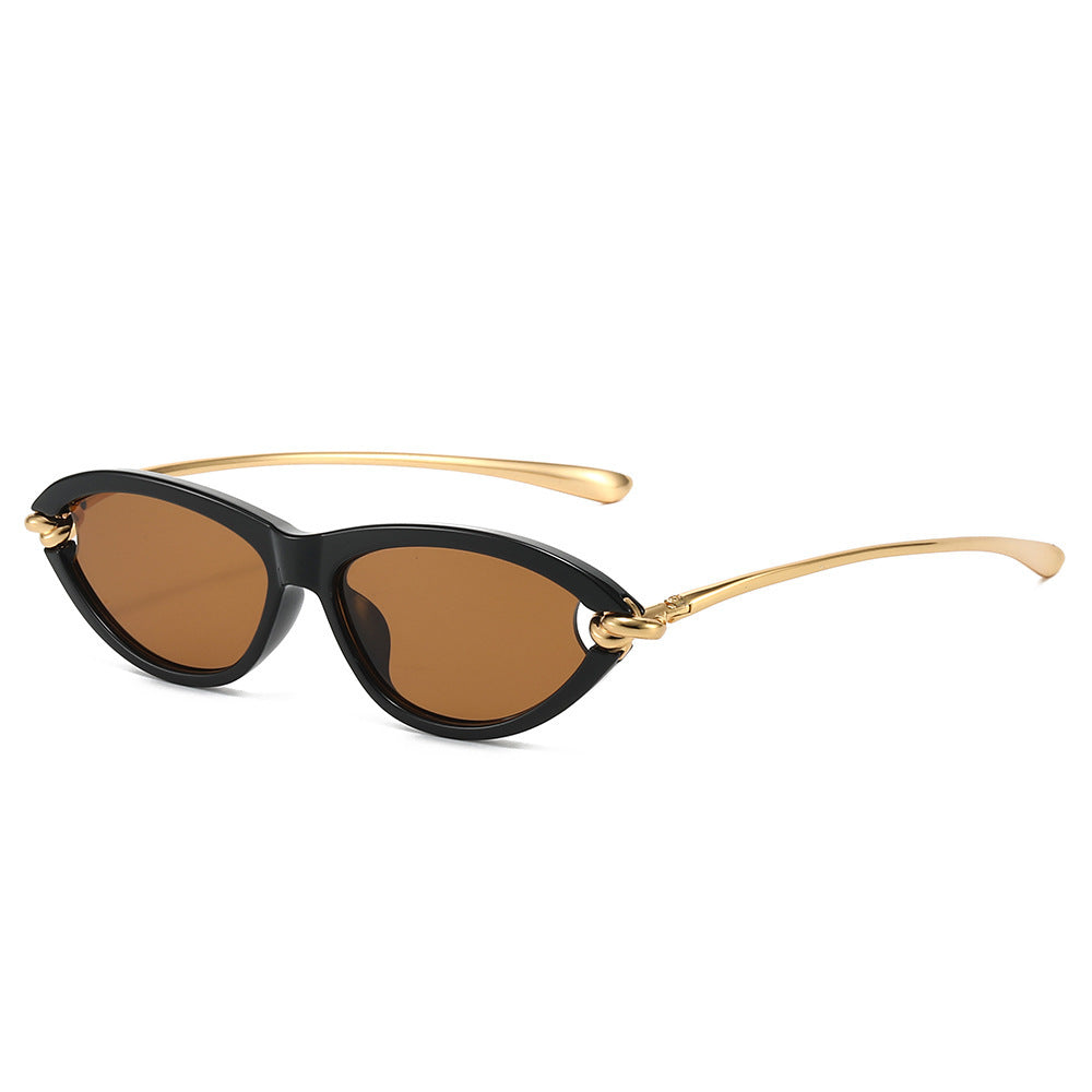 Chic Cat-Eye Sonnenbrille mit goldenen Akzenten Karnz