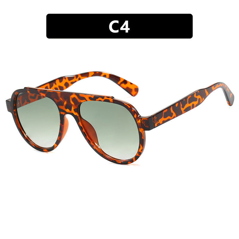 Damen stilvolle schwarze Sonnenbrille im modernen Design Karnz