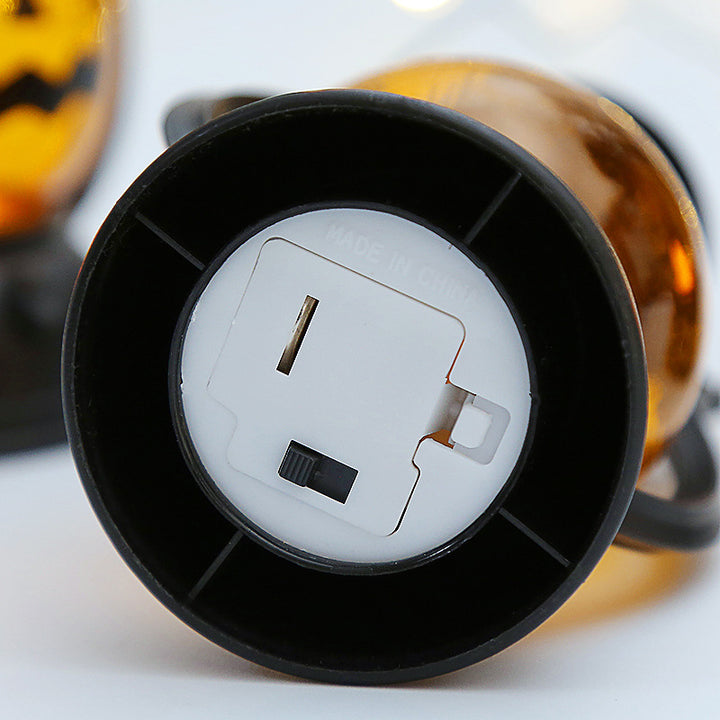 Gruselige Halloweenlaterne
