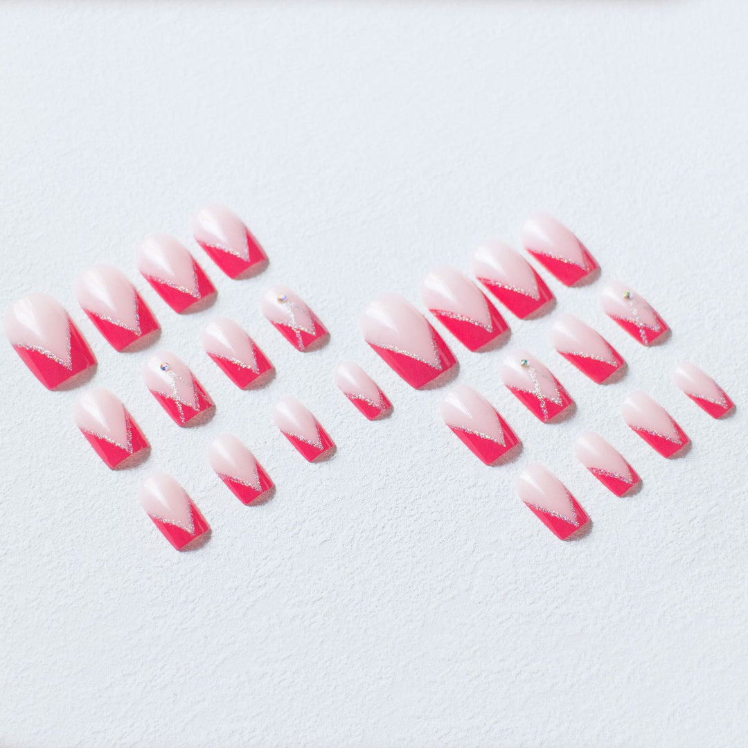 Künstlerisches French Tip Nagelset