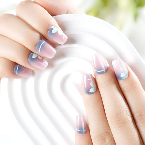 Dekorative Nagelkunst Karnz