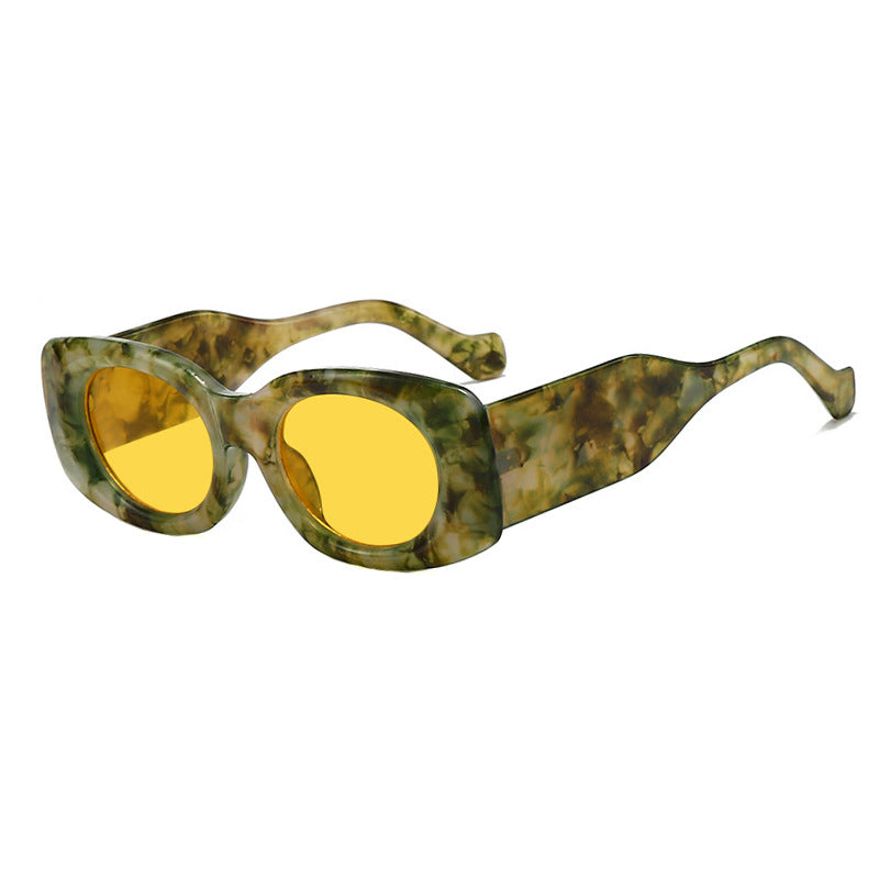 Damen trendige Sonnenbrille im auffälligen Retro-Design Karnz