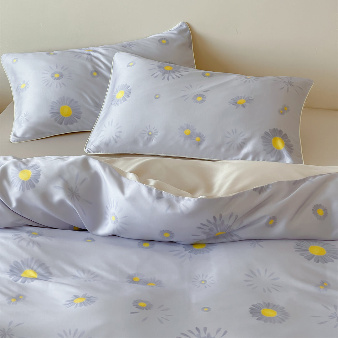 Luxuriöses Satin-Bettwäsche-Set mit floralem Aquarellprint, Volantkanten und Wendefunktion