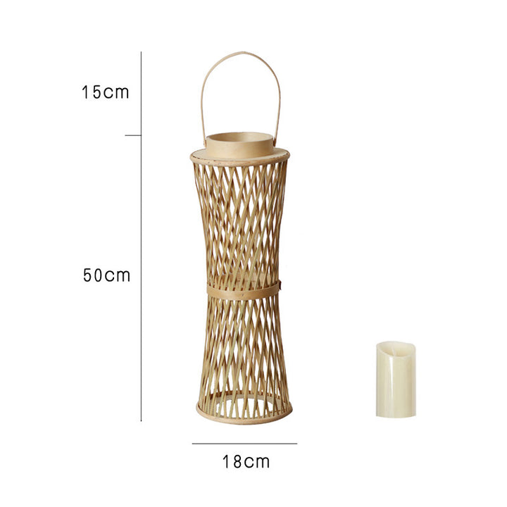Elegante Laterne aus Rattan Karnz