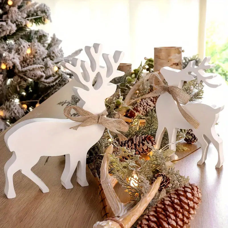 Dekorative Holzrentierfiguren