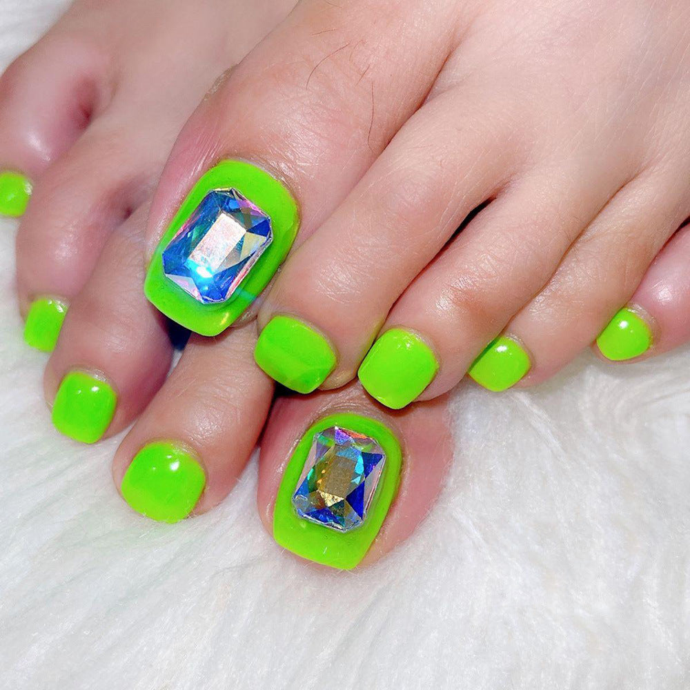 Elegante Fußnagelkunst Karnz
